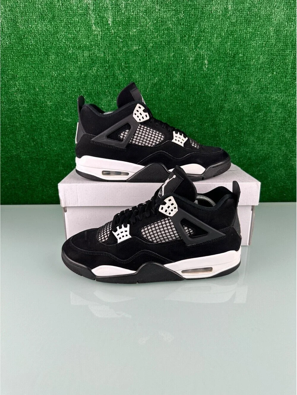 Size 10 - Air Jordan 4 Retro White Thunder